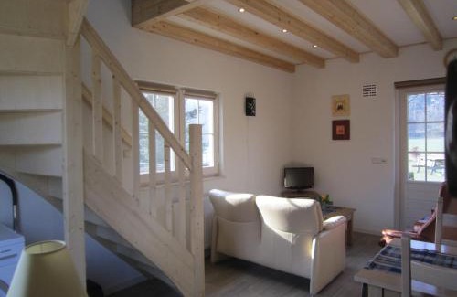 Knikkerdorp House | Holiday Home in Well near Maasduinen Park