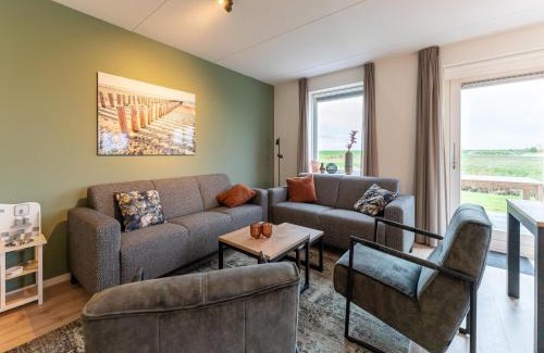 Scherpenisse House | Holiday Home in Zeeland near Nature Reserve