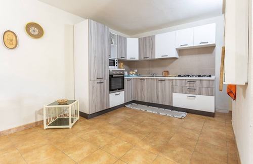 Viddalba House | Holiday Home "Incantevole Casa con Piscina" with Mountain View, Pool & Wi-Fi