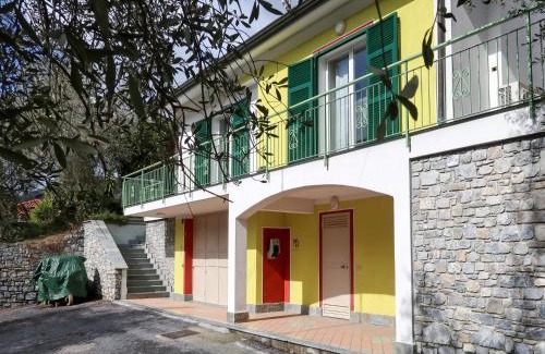 Rossi House | Holiday Home Innovativa by Interhome