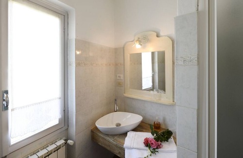 Borgo San Lorenzo Apartment | HOLIDAY HOME PODERE UGOLINI - Apartment Le Scalette