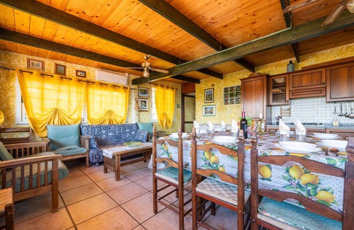 Geremeas House | Holiday Home "Is Zuddas" with Sea View & Private Terrace