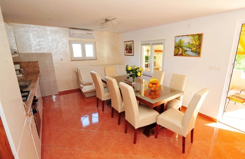 Hrvace House | Holiday home Josipa, (15281), Rumin, Croatia