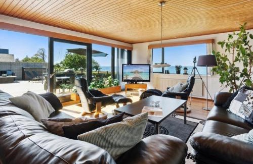 Lohals House | Holiday Home Jovana - 40m from the sea by Interhome