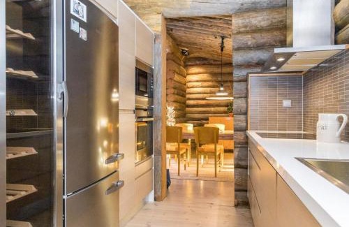 Roola House | Holiday Home Kaasavuoren ranta by Interhome