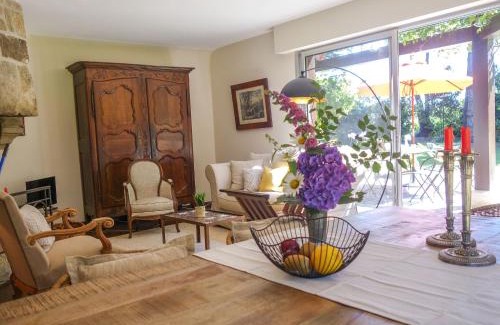 Plouharnel House | Holiday Home Kerhellec by Interhome