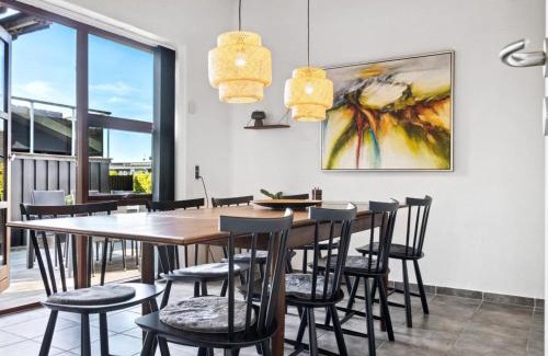 Ronde House | Holiday Home Kerstin - 400m from the sea by Interhome