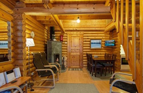 Jamijarvi House | Holiday Home Kilpolan orvokki by Interhome
