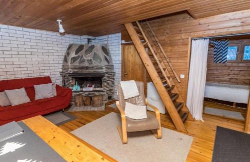 Kayla House | Holiday Home Kitkajoen lomatuvat ahven by Interhome