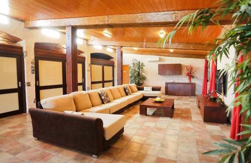 L'Aldea House | Holiday Home L'Aldea by Interhome