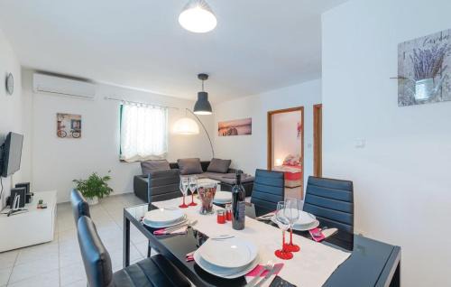 Donje Rastane House | Holiday Home Lucija