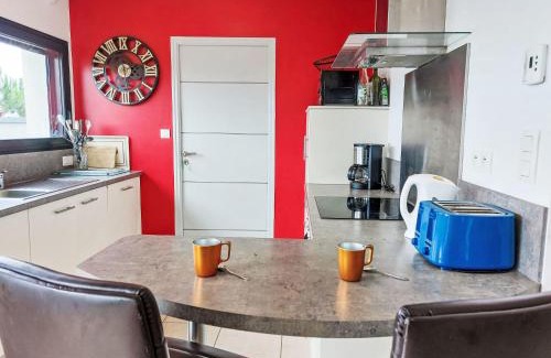 Saint-Nic House | Holiday Home L'Iroise by Interhome