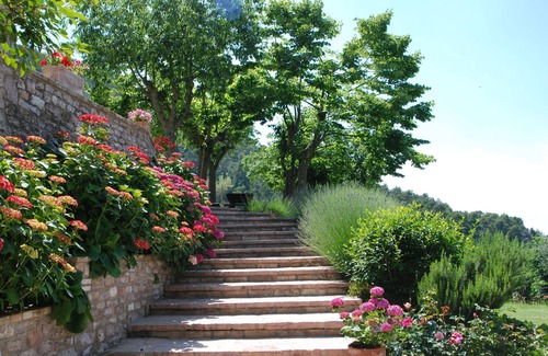Ponte Grande Apartment | HOLIDAY HOME "L'OASI" IN ASSISI - Private entrance, Garden with swimming pool