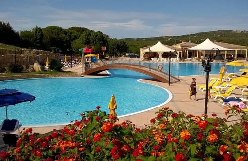 Rena Majore House | Holiday Home 'La Casa degli Oleandri' with Private Terrace