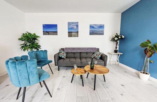 Ploneour-Lanvern House | Holiday Home La Trélennoise by Interhome