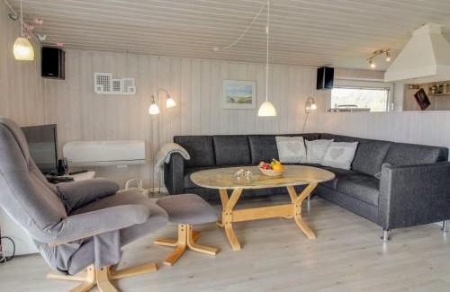 Sondervig House | Holiday Home Laurens - from the sea by Interhome