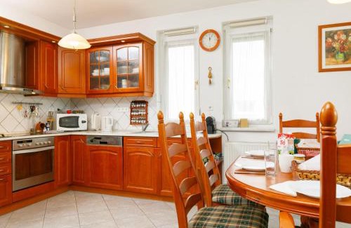 Balatonoszod House | Holiday Home Lavender by Interhome