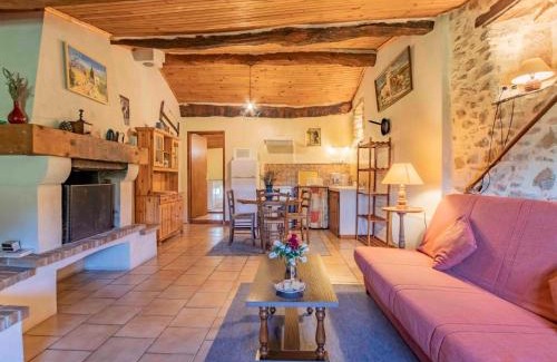 Roche-Saint-Secret House | Holiday Home Le Cèdre by Interhome