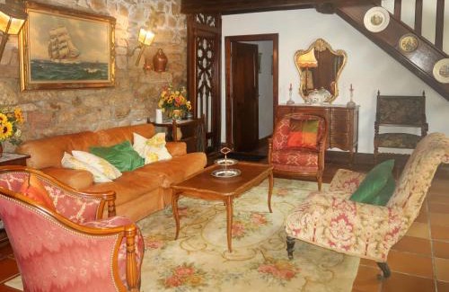 Pont-l'Abbe House | Holiday Home Le Manoir by Interhome