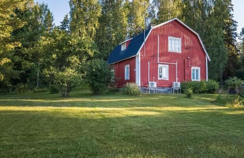 Maentsaelae House | Holiday Home Lehtola by Interhome
