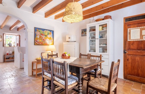 Banyalbufar House | Holiday Home “Little Paradise in Banyalbufar” with Ocean and Mountain View, Terrace & Wi-Fi
