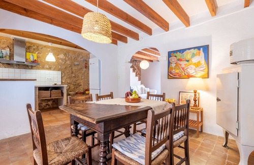 Banyalbufar House | Holiday Home “Little Paradise in Banyalbufar” with Ocean and Mountain View, Terrace & Wi-Fi