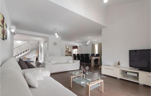 Filipana House | Holiday Home Marcana 57