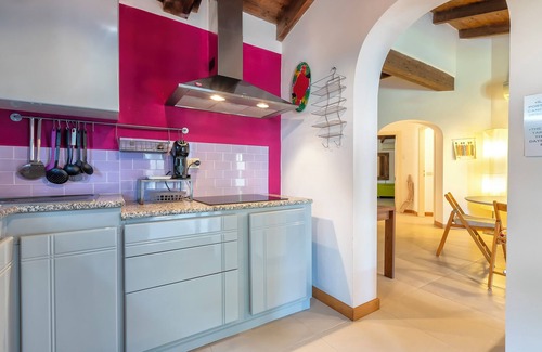 Punta De Su Turrione House | Holiday Home 'Medit' with Private Terrace, Wi-Fi and Air Conditioning
