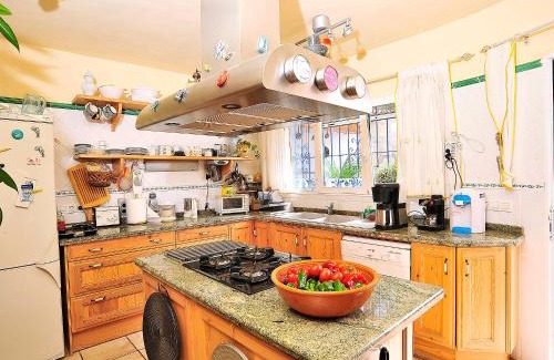 La Sabatera House | Holiday Home Mirada al Sol by Interhome