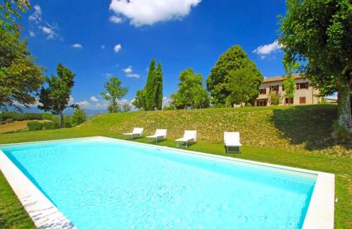 Citerna House | Holiday Home Montebello by Interhome