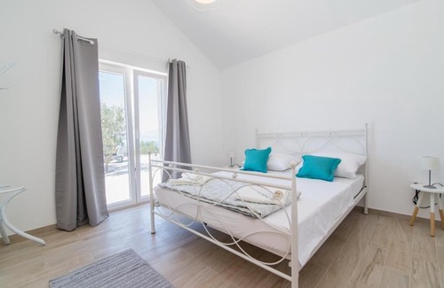 Supetar House | Holiday Home My Summer House