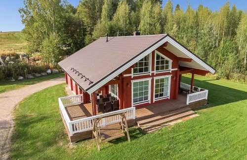 Kitula House | Holiday Home Myllymökki by Interhome