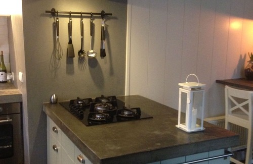 Zuid-Scharwoude House | Holiday home-Noord-Holland, Village house from 1858 in Zuid-Scharwoude