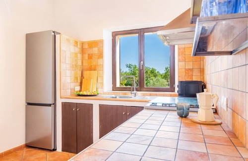 Arta House | Holiday Home 'Na Berganta' with Private Terrace, Private Garden and Wi-Fi
