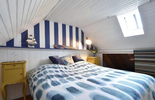Cleden-Cap-Sizun House | Holiday Home near Pointe du Raz & Sea