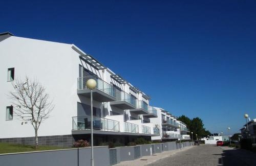 Salir do Porto House | Holiday Home near São Martinho Beach