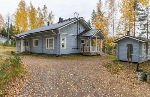 Lotjola House | Holiday Home Nestori by Interhome