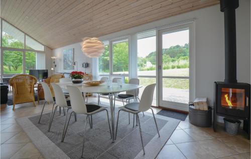 Lyngsbæk Strand House | Holiday Home Nordbakken Ebeltoft Vi