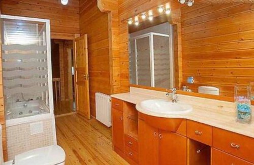 Mataro House | Holiday Home 'Nordica' with Sea View, Wi-Fi and Air Conditioning