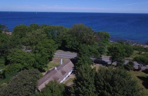 Gudhjem House | Holiday Home Nyyrikki - 100m from the sea by Interhome