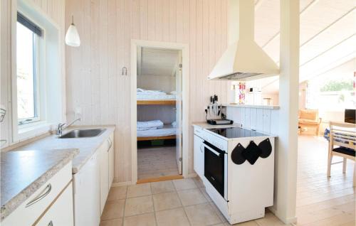 Pøt Strandby House | Holiday Home Pøt Strandby Denk Vi