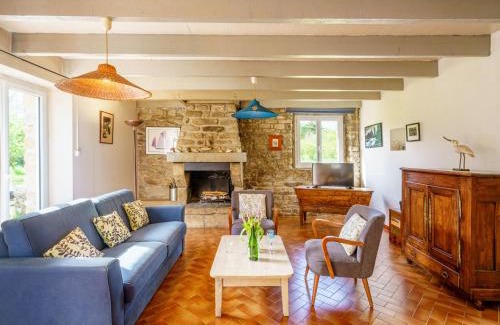Saint-Jean-Trolimon House | Holiday Home Pen Ilis by Interhome