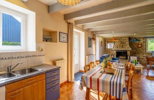 Saint-Jean-Trolimon House | Holiday Home Pen Ilis by Interhome
