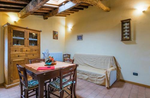 Aramo House | Holiday Home Poggetto Pellegrini by Interhome