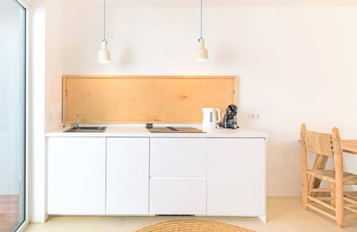 Baiona House | Holiday Home 'Casa Do Regadio - Casa 3' with Private Pool, Wi-Fi and Air Conditioning