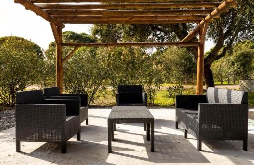 Sao Martinho House | Holiday Home Quinta de Santa Emilia 3 by Interhome