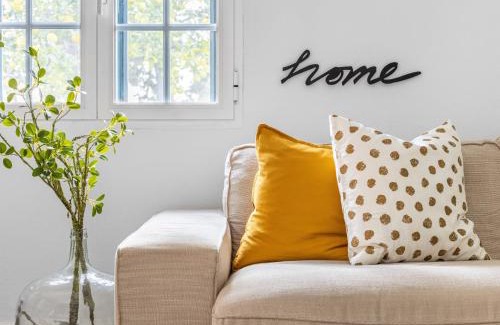Sao Martinho House | Holiday Home Quinta de Santa Emilia 2 by Interhome