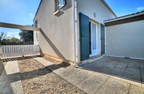 La Remigeasse House | Holiday Home Résidence La Grande Baie by Interhome