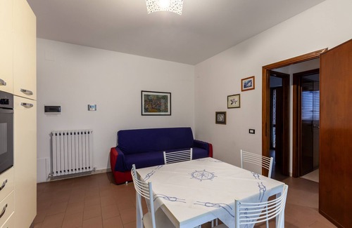 Lido di Camaiore House | Holiday Home "Residence Caravel" with Sea View & Balconies