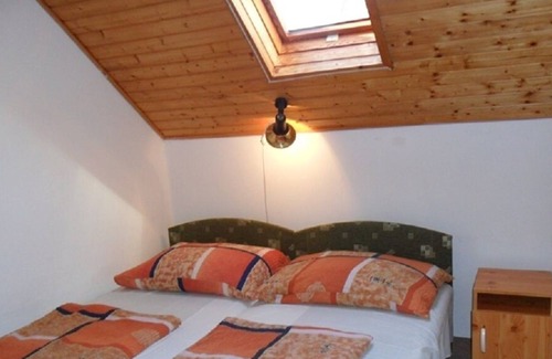 Balatonboglar Villa | Holiday home- Red Rose